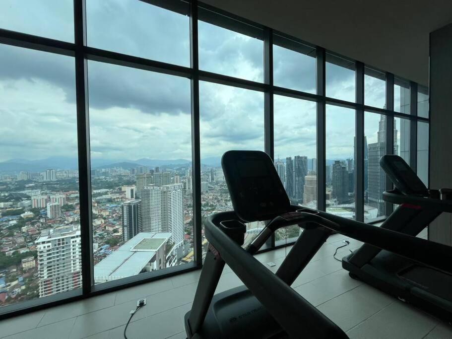 Pangsapuri Infinity Pool 4 Pax Luxury Klcc View